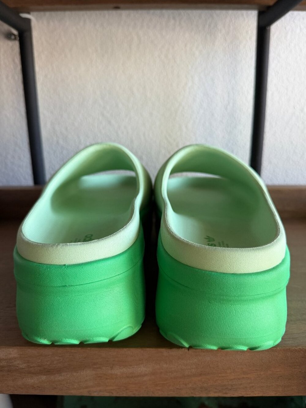 ADIDAS Adifom Stan Smith platform slides in Energy Green Various Sizes - Picture 4 of 6